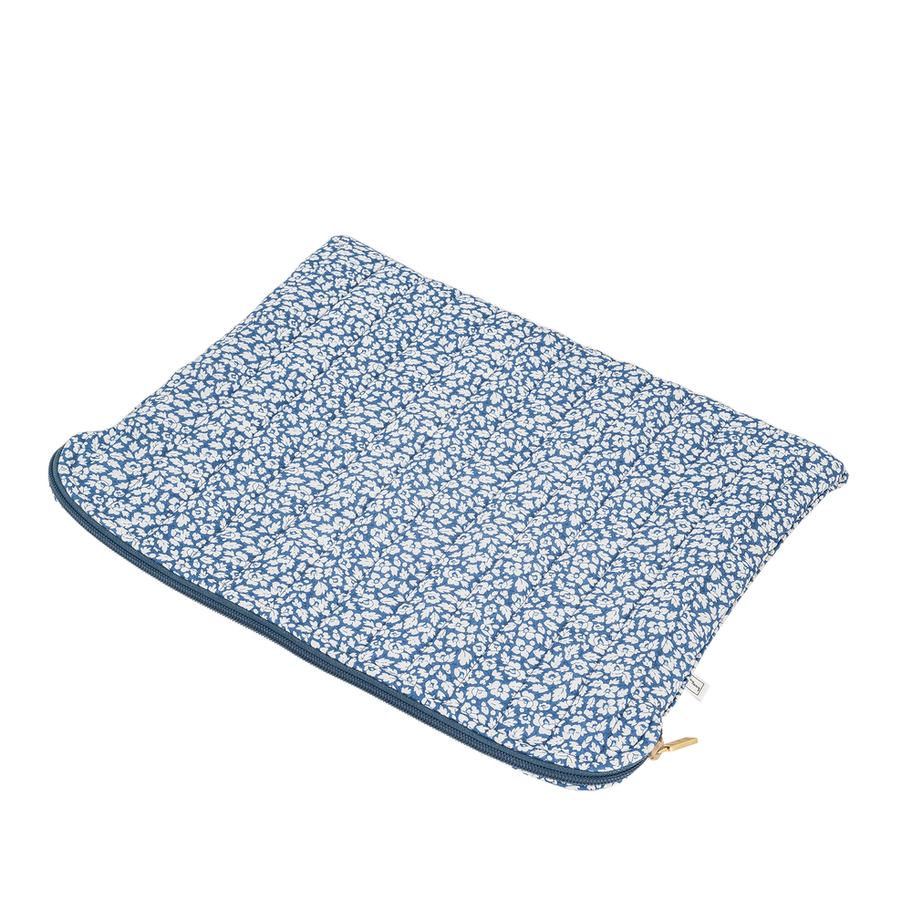 Image of Mac cover mw Liberty Feather Blue from Bon Dep Essentials